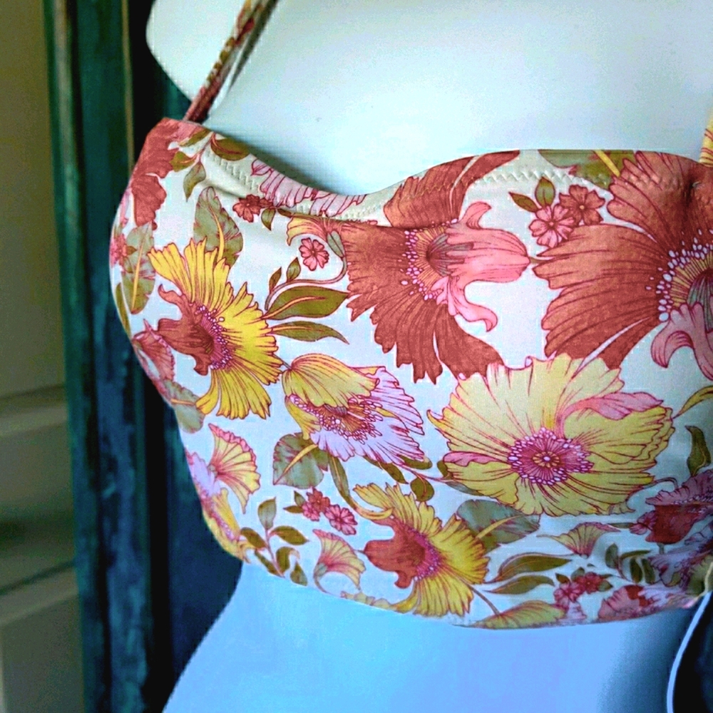 Floral bikini top